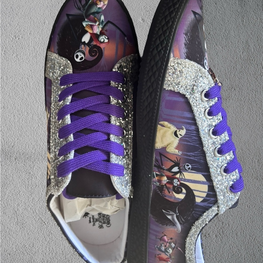 NIGHTMARE BEFORE CHRISTMAS EVER SPARKLE SHOE WOMEN 9. Bradford Exchange - Picture 2 of 9